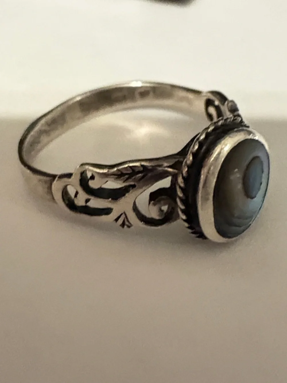 Sterling Silver Abalone Shell Oval Ring - Green/Blue